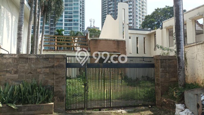 Rumah Luxury di Jakarta Selatan Lokasi Strategis Kondisi Terawat Rumah Luxury di Jakarta Selatan Lokasi Strategis Kondisi Terawat