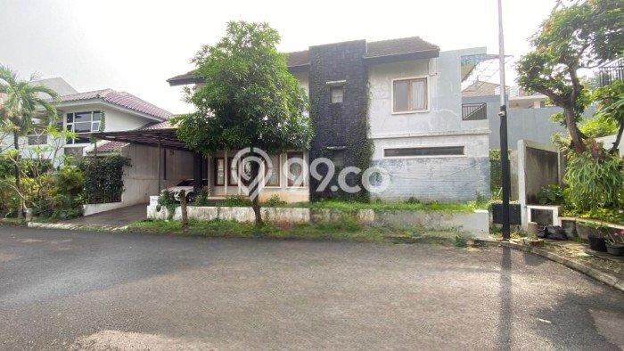 Rumah Mewah LB 240m2 Siap Pakai Desain Elegan di Bintaro, Tangerang Selatan Rumah Mewah LB 240m2 Siap Pakai Desain Elegan di Bintaro, Tangerang Selatan