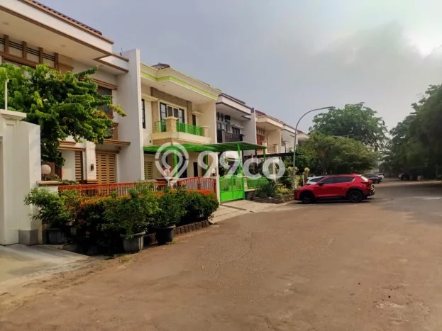 Dijual Rumah Premium dengan Fasilitas Sekitar Lengkap di Kembangan, Jakarta Barat Dijual Rumah Premium dengan Fasilitas Sekitar Lengkap di Kembangan, Jakarta Barat