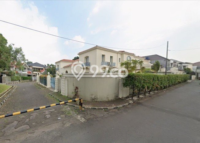 For Sale! Premium House LT 1934m2 Desain Elegan di Lebak Bulus For Sale! Premium House LT 1934m2 Desain Elegan di Lebak Bulus