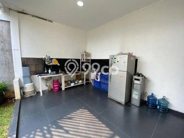 Rumah Strategis Modern Lb 300m2 di Pamulang, Tangerang Selatan Rumah Strategis Modern Lb 300m2 di Pamulang, Tangerang Selatan