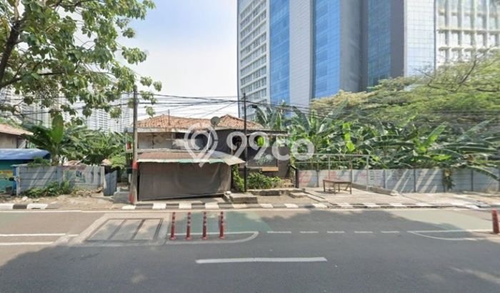 Tanah Dijual Lokasi Kebayoran Lama, Jakarta Selatan dengan Luas Tanah 2400m2 dan Status - Tanah Dijual Lokasi Kebayoran Lama, Jakarta Selatan dengan Luas Tanah 2400m2 dan Status -
