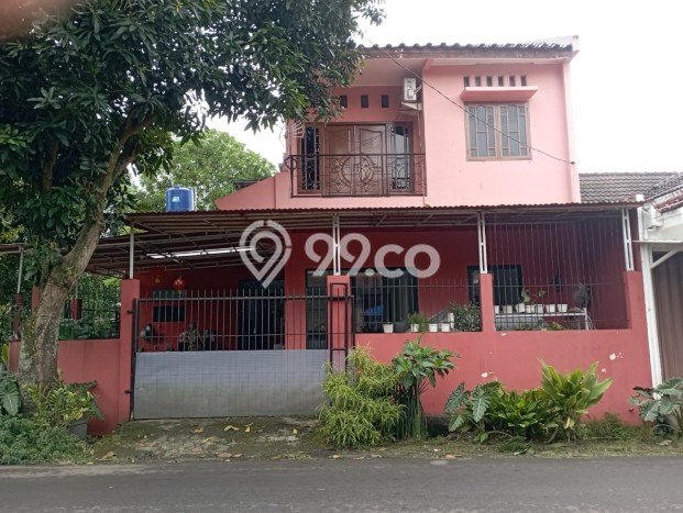Dijual Rumah 3 Kamar Lokasi Ideal Bagus dan Strategis di BSD Dijual Rumah 3 Kamar Lokasi Ideal Bagus dan Strategis di BSD