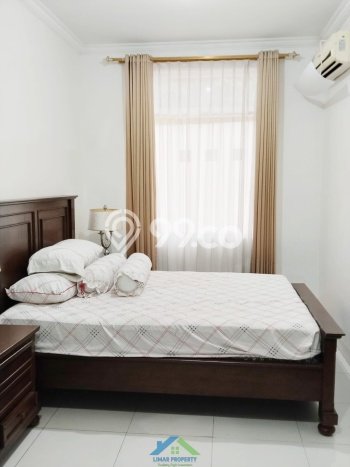 Jual Rumah Mewah Megah Dengan View Cantik di Kota Wisata, Bogor Jual Rumah Mewah Megah Dengan View Cantik di Kota Wisata, Bogor