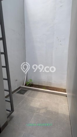For Sale Hunian Rumah Nyaman 3 KT di Legenda Wisata, Jakarta Timur For Sale Hunian Rumah Nyaman 3 KT di Legenda Wisata, Jakarta Timur