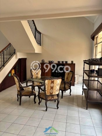 Dijual Hunian Rumah Terawat 3 KT di Legenda Wisata, Jakarta Timur Dijual Hunian Rumah Terawat 3 KT di Legenda Wisata, Jakarta Timur