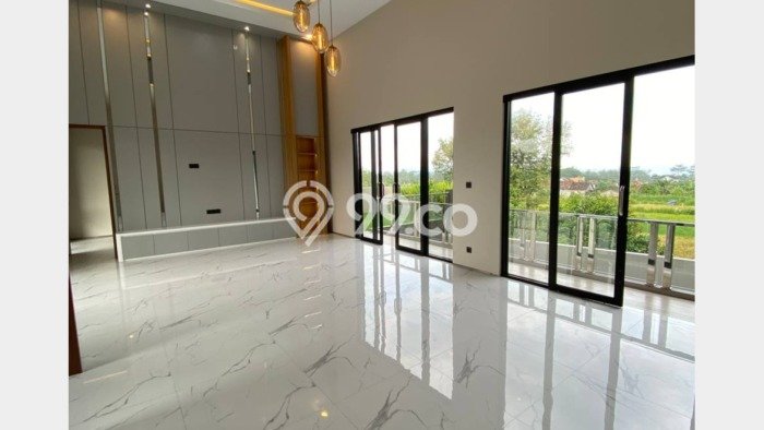 Rumah Strategis di Ngemplak, Dekat Ngemplak, Sleman, Sleman - 4 KT Rumah Strategis di Ngemplak, Dekat Ngemplak, Sleman, Sleman - 4 KT