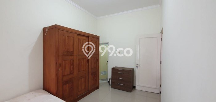 Dijual Cepat Rumah Bagus Siap Huni LB 180m2 di Mlati, Sleman Dijual Cepat Rumah Bagus Siap Huni LB 180m2 di Mlati, Sleman