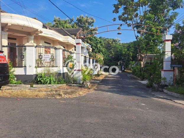 For Sale Rumah 3 Kamar Lokasi Ideal Nyaman dan Strategis di Jetis For Sale Rumah 3 Kamar Lokasi Ideal Nyaman dan Strategis di Jetis