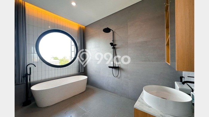 Rumah area Ngaglik, Sleman, LT 116m² Bangunan 180m² - SEGERA MILIKI! Rumah area Ngaglik, Sleman, LT 116m² Bangunan 180m² - SEGERA MILIKI!