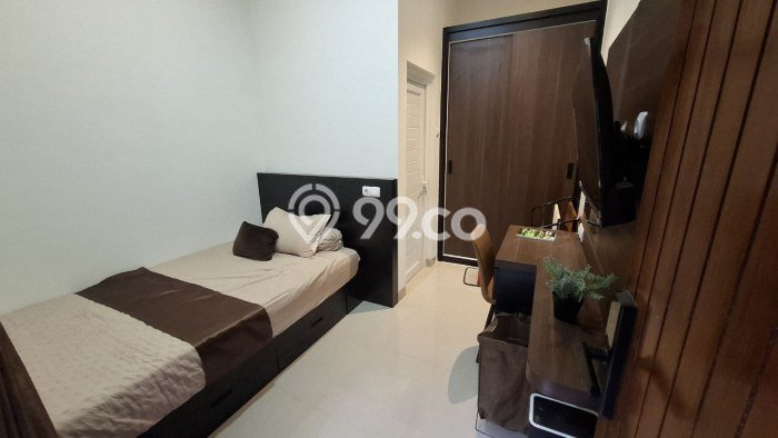 Rumah Kost untuk Dijual di Ngaglik dengan 7 KT, 7 KM, Luas 130m2 Rumah Kost untuk Dijual di Ngaglik dengan 7 KT, 7 KM, Luas 130m2