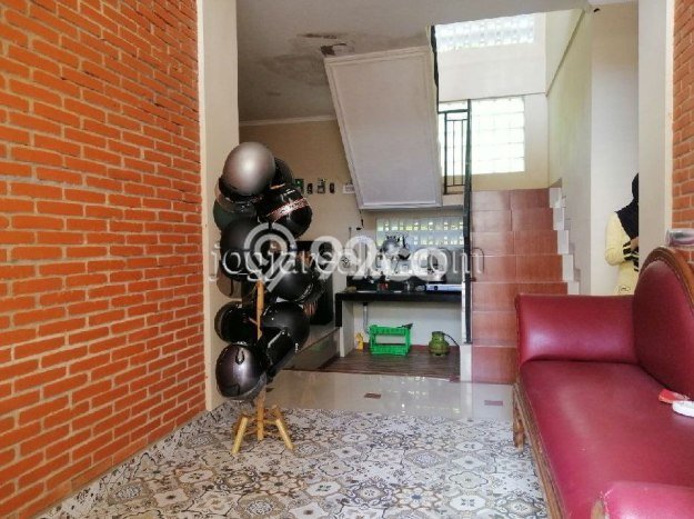 FOR SALE Kost 13 Kamar, 13 Kamar Mandi di Mlati, Sleman, Luas 355m2 FOR SALE Kost 13 Kamar, 13 Kamar Mandi di Mlati, Sleman, Luas 355m2