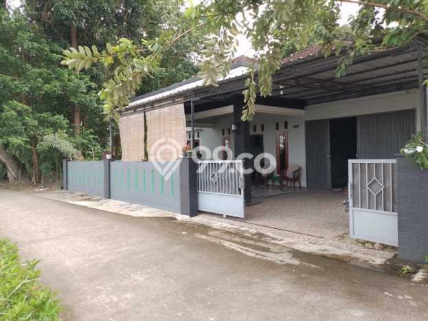 Hunian Cantik Modern Lb 241m2 di Sedayu, Bantul Hunian Cantik Modern Lb 241m2 di Sedayu, Bantul