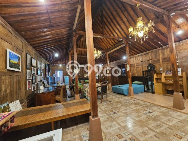 HOT DEAL! Rumah Berkualitas area Ngaglik, Sleman, Luas 648m2m² LB 600m2m² HOT DEAL! Rumah Berkualitas area Ngaglik, Sleman, Luas 648m2m² LB 600m2m²