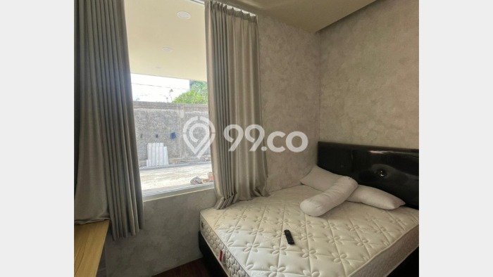 Dijual Kost Strategis di Mlati, Sleman 14 KT, 14 KM, Luas Bangunan 218m2 Dijual Kost Strategis di Mlati, Sleman 14 KT, 14 KM, Luas Bangunan 218m2