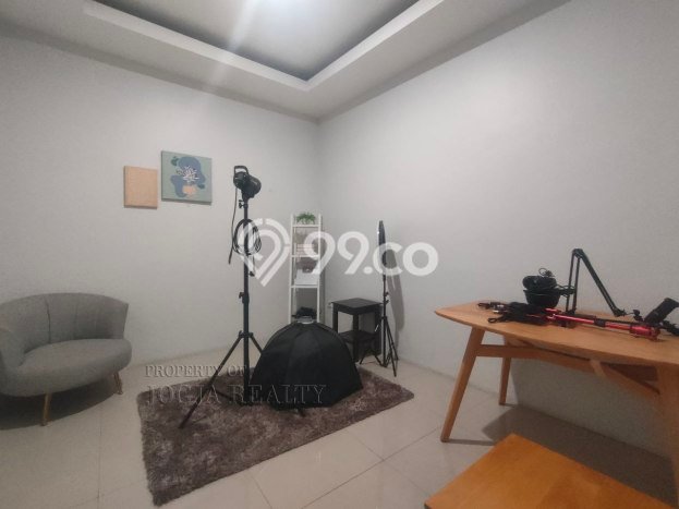 Kost Dijual Lokasi Strategis Seturan Yogyakarta 7 Kamar Tidur Kost Dijual Lokasi Strategis Seturan Yogyakarta 7 Kamar Tidur