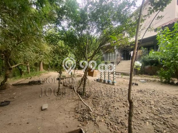 PENAWARAN MENARIK! Tanah di Ngaglik, Luas 1600m2m², Area Potensial PENAWARAN MENARIK! Tanah di Ngaglik, Luas 1600m2m², Area Potensial