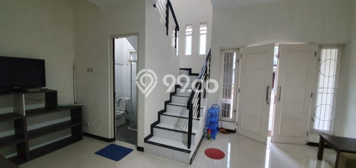 Dijual Cepat Rumah Bagus Siap Huni LB 180m2 di Mlati, Sleman Dijual Cepat Rumah Bagus Siap Huni LB 180m2 di Mlati, Sleman