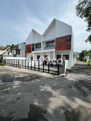 Rumah Minimalis 3 Kamar LT 105m2 di Maguwoharjo Rumah Minimalis 3 Kamar LT 105m2 di Maguwoharjo