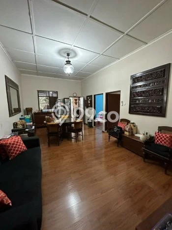 Rumah di , Sleman, Luas 360m2m² LB 147m2m² Rumah di , Sleman, Luas 360m2m² LB 147m2m²