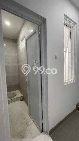 Rumah Elit Modern Tanpa Renovasi di Bambu Apus Jakarta Timur Rumah Elit Modern Tanpa Renovasi di Bambu Apus Jakarta Timur