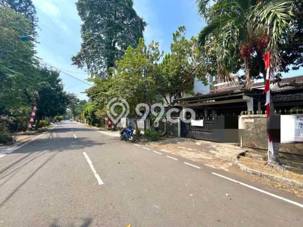 Jual Rumah Mewah Megah Dengan View Cantik di Kayu Putih, Jakarta Timur Jual Rumah Mewah Megah Dengan View Cantik di Kayu Putih, Jakarta Timur