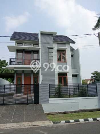 Jual Rumah Mewah Elegan Dengan View Eksklusif di Kemang Pratama, Bekasi Jual Rumah Mewah Elegan Dengan View Eksklusif di Kemang Pratama, Bekasi