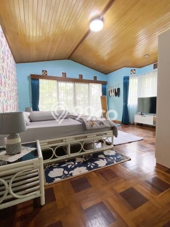 Bisnis Menjanjikan! Vila Kawasan Megamendung, Area 1720m2m², Akses Mudah Fasilitas Umum Bisnis Menjanjikan! Vila Kawasan Megamendung, Area 1720m2m², Akses Mudah Fasilitas Umum