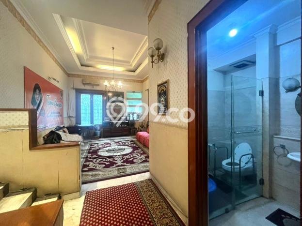 Rumah Elit LB 1200m2 Siap Pakai Desain Elegan di Bintaro, Jakarta Selatan Rumah Elit LB 1200m2 Siap Pakai Desain Elegan di Bintaro, Jakarta Selatan