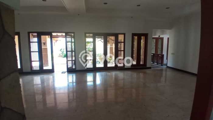 Hunian Elit LB 370m2 Siap Huni Desain Elegan di Cipinang, Jakarta Timur Hunian Elit LB 370m2 Siap Huni Desain Elegan di Cipinang, Jakarta Timur
