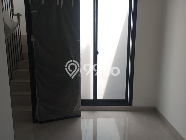 Rumah Modern 4 KT di Bambu Apus Jakarta Timur Unfurnished Rumah Modern 4 KT di Bambu Apus Jakarta Timur Unfurnished