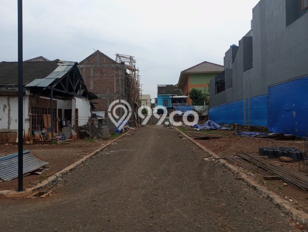 Rumah Modern Cantik 4 Kamar Siap Huni di Ciracas Rumah Modern Cantik 4 Kamar Siap Huni di Ciracas