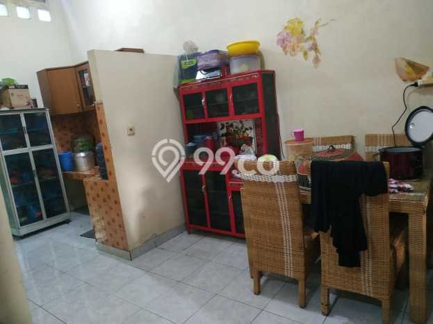 Hunian Mewah LB 180m2 Siap Pakai Desain Elegan di Kalisari, Jakarta Timur Hunian Mewah LB 180m2 Siap Pakai Desain Elegan di Kalisari, Jakarta Timur