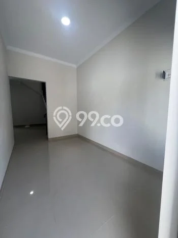 Jual Rumah Eksklusif 3 KT di Kalisari, Jakarta Timur Jual Rumah Eksklusif 3 KT di Kalisari, Jakarta Timur