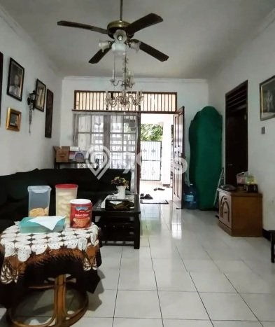 Rumah Modern Minimalis 4 KT Bisa Langsung Pindah di Duren Sawit Rumah Modern Minimalis 4 KT Bisa Langsung Pindah di Duren Sawit