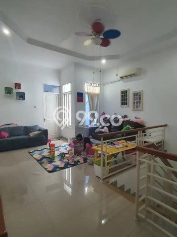Dijual Rumah Mewah Elegan Dengan View Cantik di Pondok Kelapa, Jakarta Timur Dijual Rumah Mewah Elegan Dengan View Cantik di Pondok Kelapa, Jakarta Timur