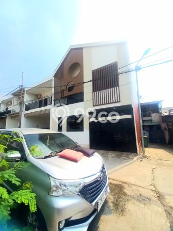 Dijual Rumah 3 Kamar Lokasi Strategis Nyaman dan Strategis di Duren Sawit Dijual Rumah 3 Kamar Lokasi Strategis Nyaman dan Strategis di Duren Sawit