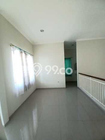 Rumah Minimalis 4 KT di Pondok Kelapa Jakarta Timur Unfurnished Rumah Minimalis 4 KT di Pondok Kelapa Jakarta Timur Unfurnished