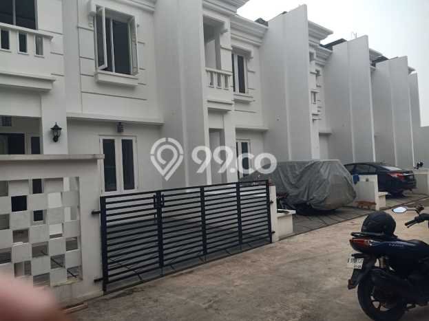 Rumah Modern Cantik 3 Kamar Bisa Langsung Pindah di Duren Sawit Rumah Modern Cantik 3 Kamar Bisa Langsung Pindah di Duren Sawit