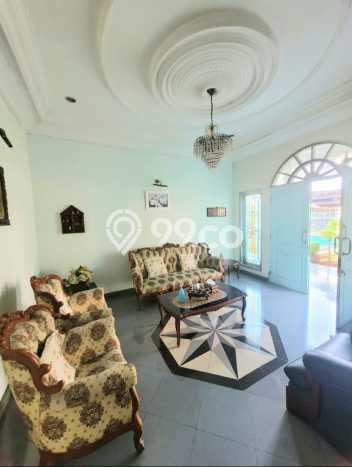 Rumah Elit Modern Tanpa Renovasi di Pondok Kelapa Jakarta Timur Rumah Elit Modern Tanpa Renovasi di Pondok Kelapa Jakarta Timur