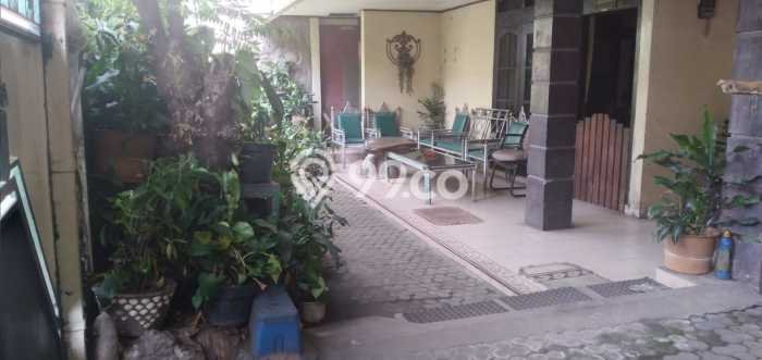 Siap Huni Hunian Elit 5 Kamar di Mampang Prapatan Dekat ke Mana Saja Siap Huni Hunian Elit 5 Kamar di Mampang Prapatan Dekat ke Mana Saja