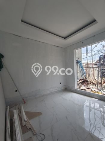 Jual Rumah Luas Megah Dengan View Eksklusif di Pejaten, Jakarta Selatan Jual Rumah Luas Megah Dengan View Eksklusif di Pejaten, Jakarta Selatan