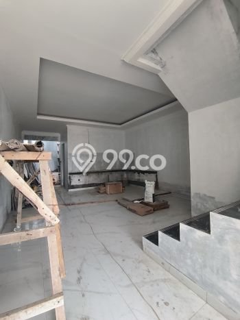 Jual Rumah Luas Megah Dengan View Eksklusif di Pejaten, Jakarta Selatan Jual Rumah Luas Megah Dengan View Eksklusif di Pejaten, Jakarta Selatan