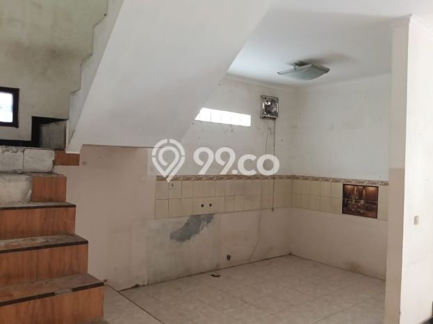 Rumah Modern 5 Kamar LT 1m2 di Kalisari Rumah Modern 5 Kamar LT 1m2 di Kalisari