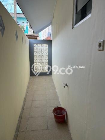 Jual Rumah Eksklusif 3 KT di Cijantung, Jakarta Timur Jual Rumah Eksklusif 3 KT di Cijantung, Jakarta Timur