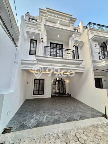 Rumah Modern Cantik 4 Kamar Siap Huni di Jagakarsa Rumah Modern Cantik 4 Kamar Siap Huni di Jagakarsa