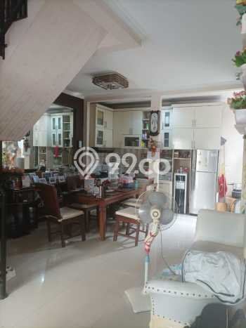 Dijual Hunian Rumah Nyaman 3 Kamar di Condet, Jakarta Timur Dijual Hunian Rumah Nyaman 3 Kamar di Condet, Jakarta Timur