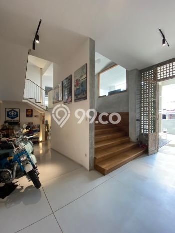 Rumah Luxury Modern Siap Huni di Kayu Putih Jakarta Timur Rumah Luxury Modern Siap Huni di Kayu Putih Jakarta Timur