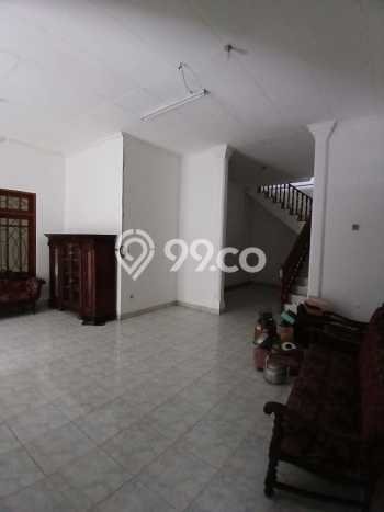 Siap Huni Rumah Mewah 3 Kamar di Tebet Dekat ke Mana Pun Siap Huni Rumah Mewah 3 Kamar di Tebet Dekat ke Mana Pun
