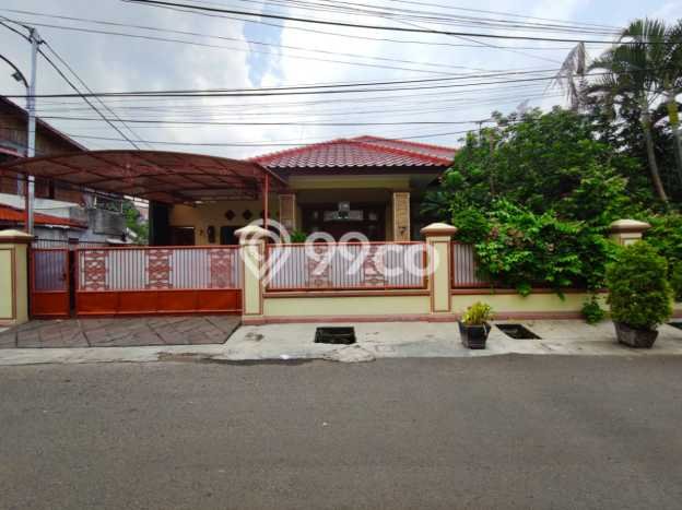 Siap Huni Hunian Elit 5 Kamar di Cempaka Putih Dekat ke Mana Saja Siap Huni Hunian Elit 5 Kamar di Cempaka Putih Dekat ke Mana Saja